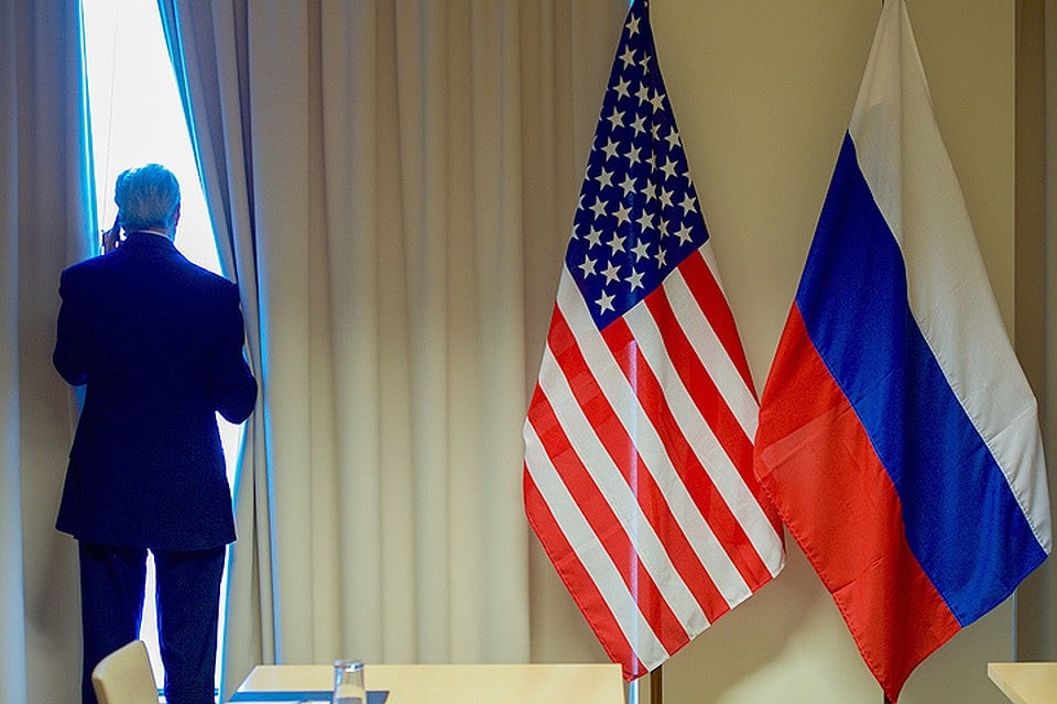 Россия закрывает генконсульство США в Санкт-Петербурге и высылает дипломатов США
