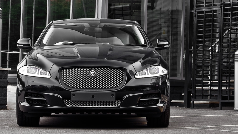 Experience More» - тест-драйв легендарных автомобилей Jaguar и Land Rover