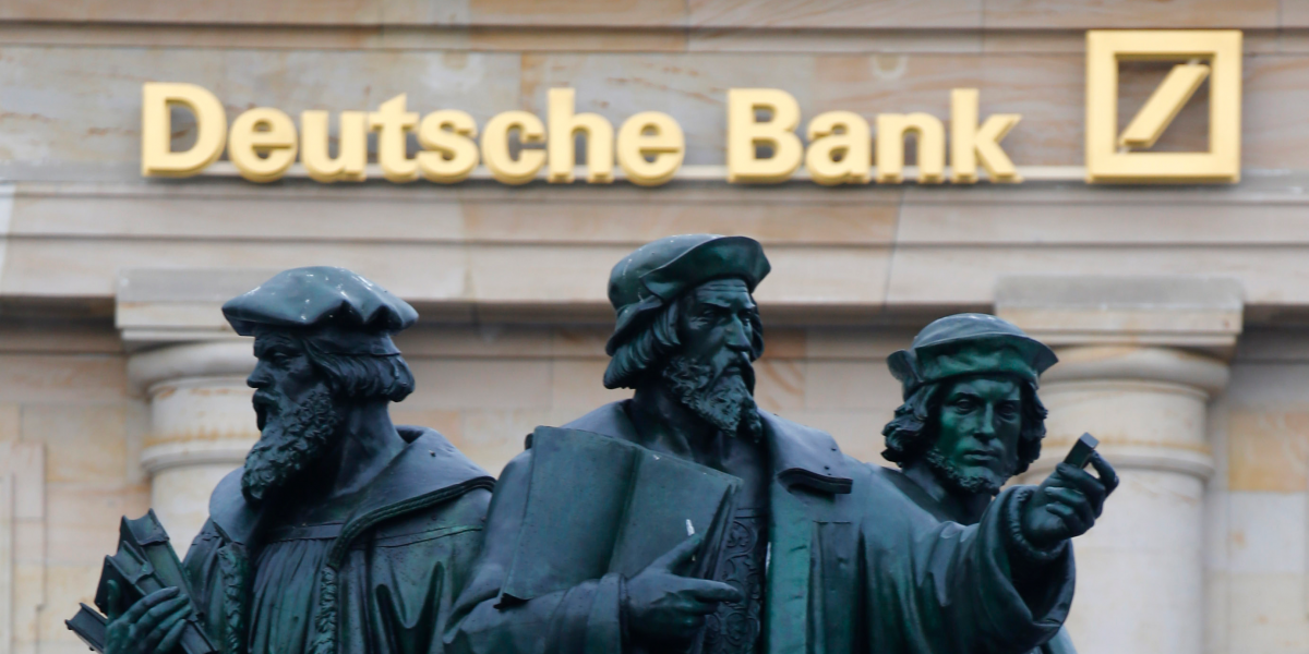 Deutsche Bank грозит разрывом отношений с Россией, банки Швейцарии предупреждают о заморозке активов