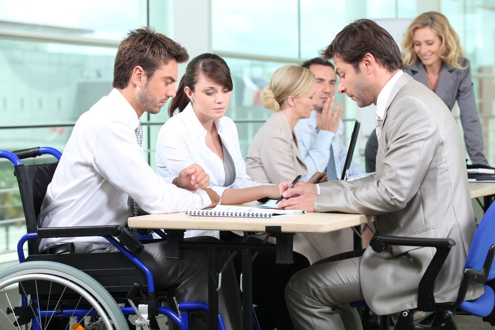 Льготы инвалидам 3 группы — этапы получения, список документов, законодательство