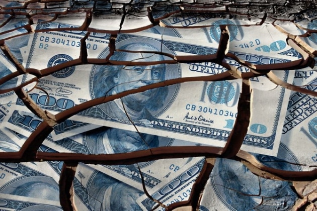 Почему отказ от доллара в России и в мире имеет перспективы
