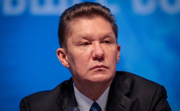 Правление «Газпрома» выплатило себе премию в 2 млрд рублей, а расходы превысили доходы