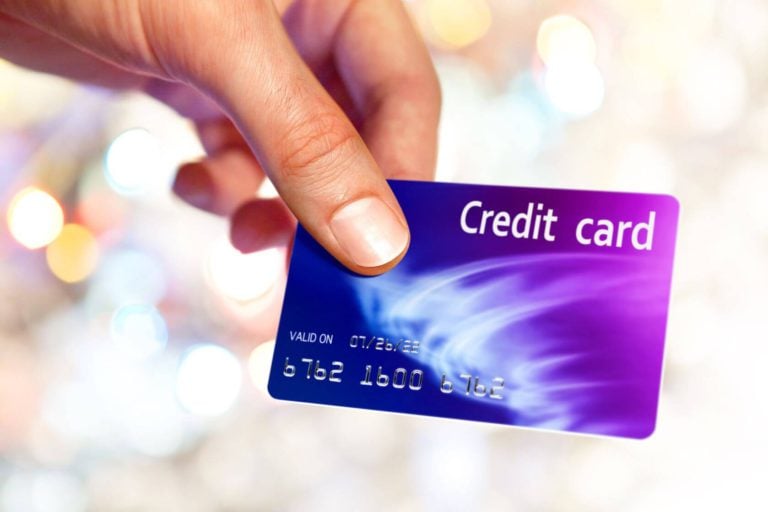 Стоит ли брать кредитную карту? Плюсы и минусы кредитной карты. Чем отличается от кредита