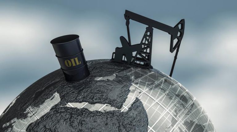 Новак комментирует падение котировок на нефть и курса рубля