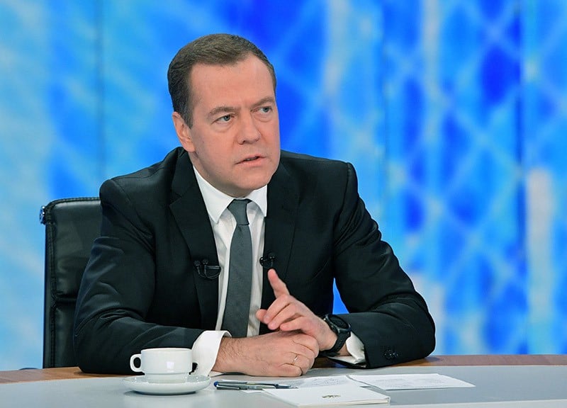 Медведев о росте доходов населения и стабильности экономики России