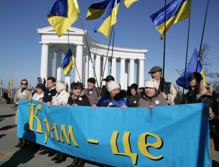 Тимошенко обещает вернуть Крым Украине и вступить в НАТО