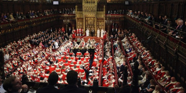 Парламент Великобритании одобрил отсрочку по брекситу. Что дальше?