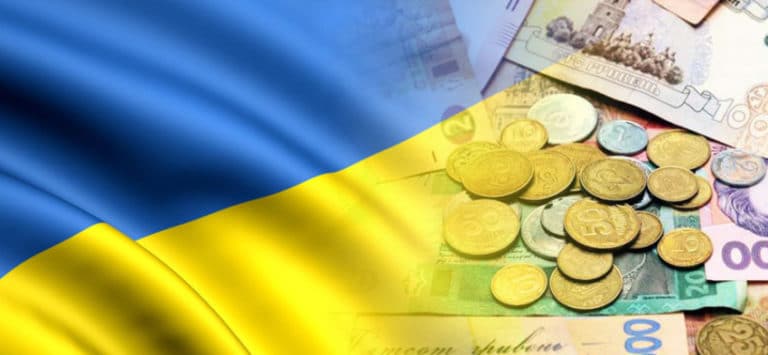 Госдолг Украины растет, а правительство уверенно в его «безопасном уровне»