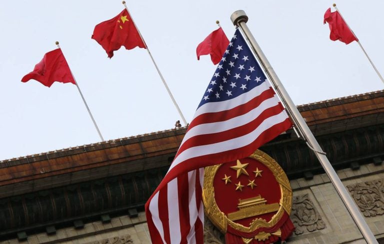 США ужесточили пошлины против Китая в торговой войне