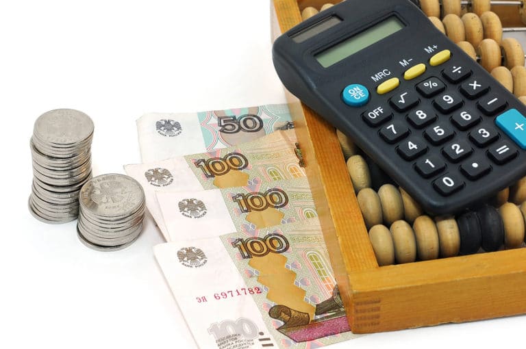 Минтруд повысит МРОТ до 12 130 рублей с 2020 года