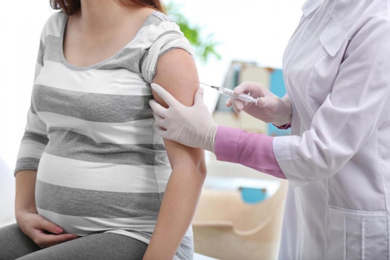 Можно ли делать прививку от коронавируса беременным