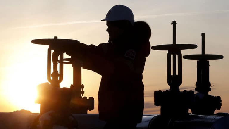 Ограничении добычи нефти могут продлить по соглашениею с ОПЕК